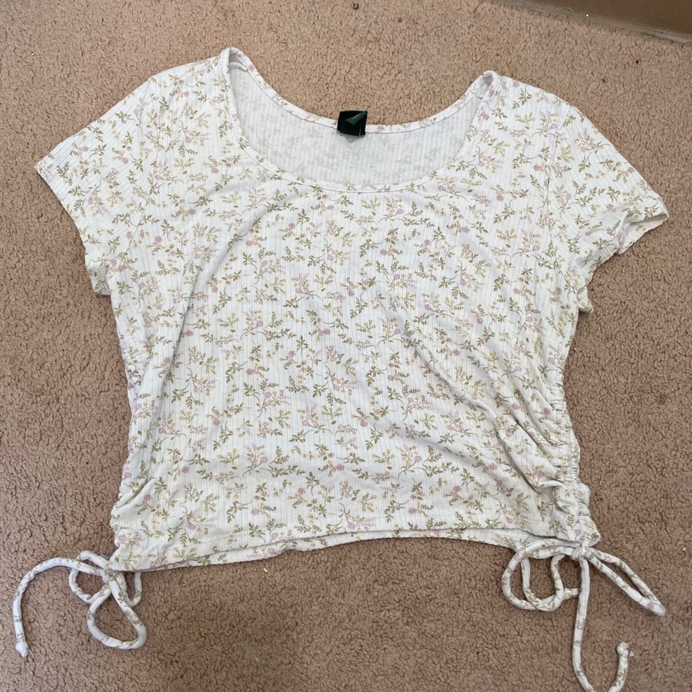 Wild Fable Floral Crop Top Large